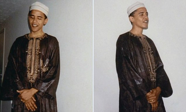 Presiden Obama Kenakan Pakaian Tradisional Muslim Bikin Geger